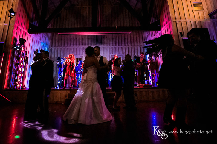 Hidden Springs Wedding by Dallas Wedding Photographers - K & S P